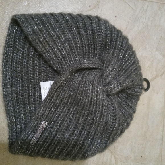 Bebe fashion hat